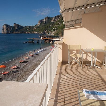 Taverna Del Capitano Marina del Cantone 外观 照片