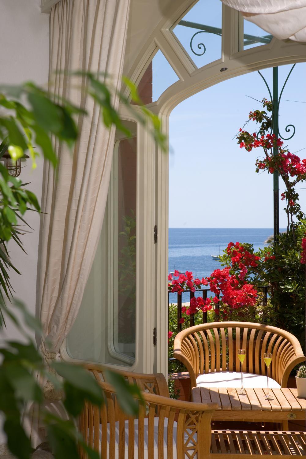 Taverna Del Capitano Marina del Cantone 外观 照片