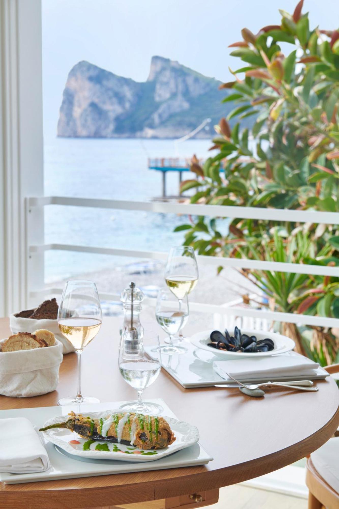 Taverna Del Capitano Marina del Cantone 外观 照片