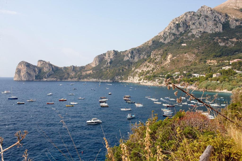 Taverna Del Capitano Marina del Cantone 外观 照片