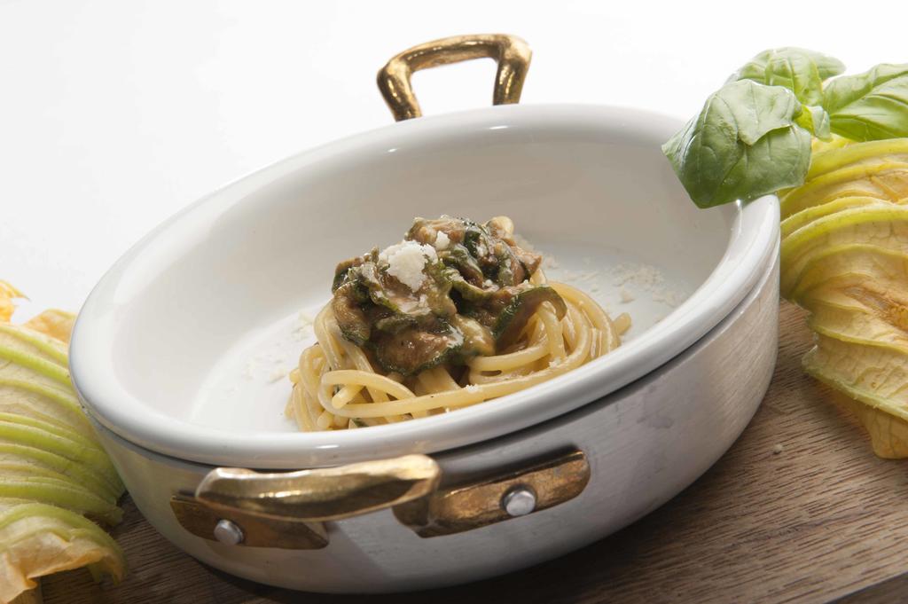 Taverna Del Capitano Marina del Cantone 外观 照片